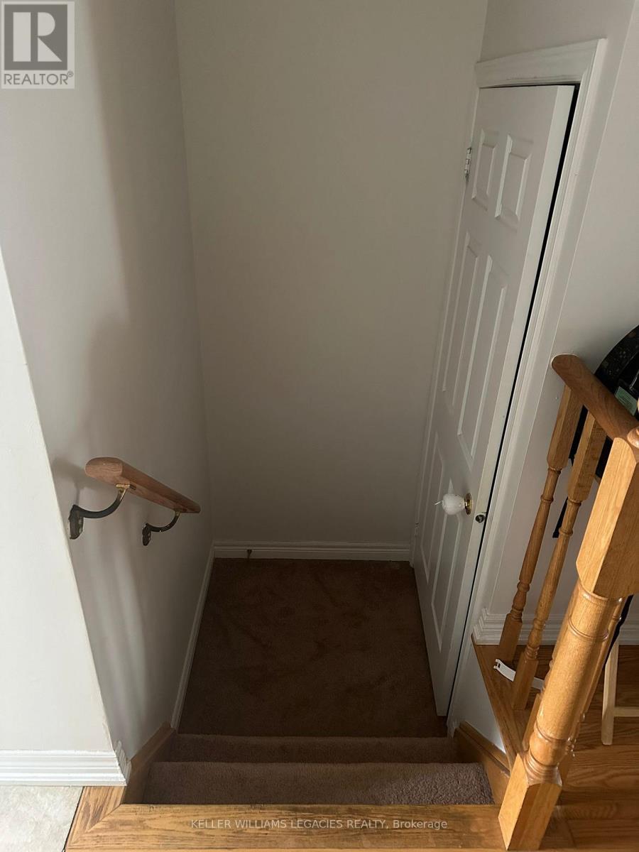 80 Evanwood Crescent, Brampton, Ontario  L6X 0P7 - Photo 18 - W12531304