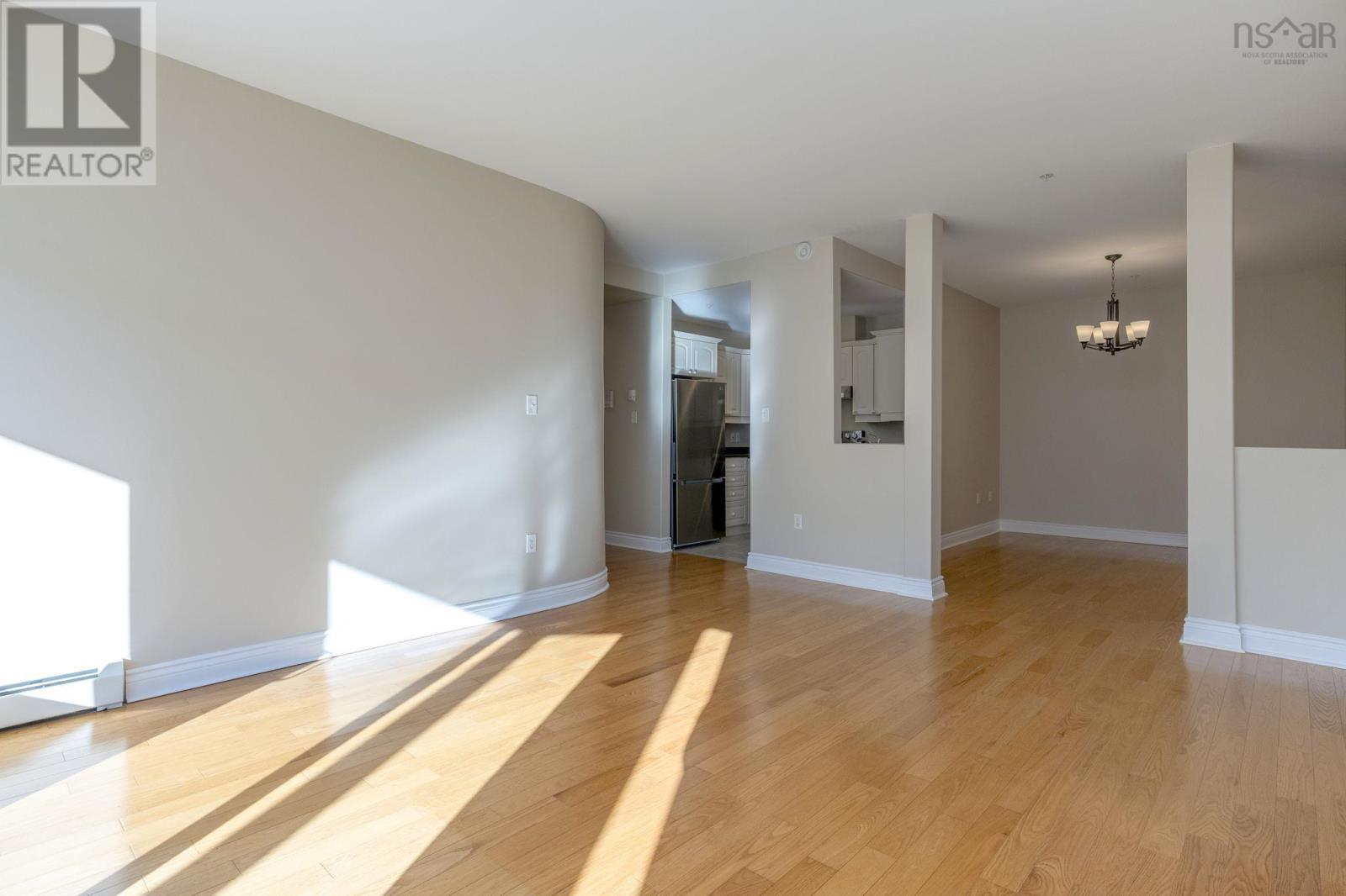 211 168 Green Village Lane, Dartmouth, Nova Scotia  B2Y 0A2 - Photo 8 - 202528570