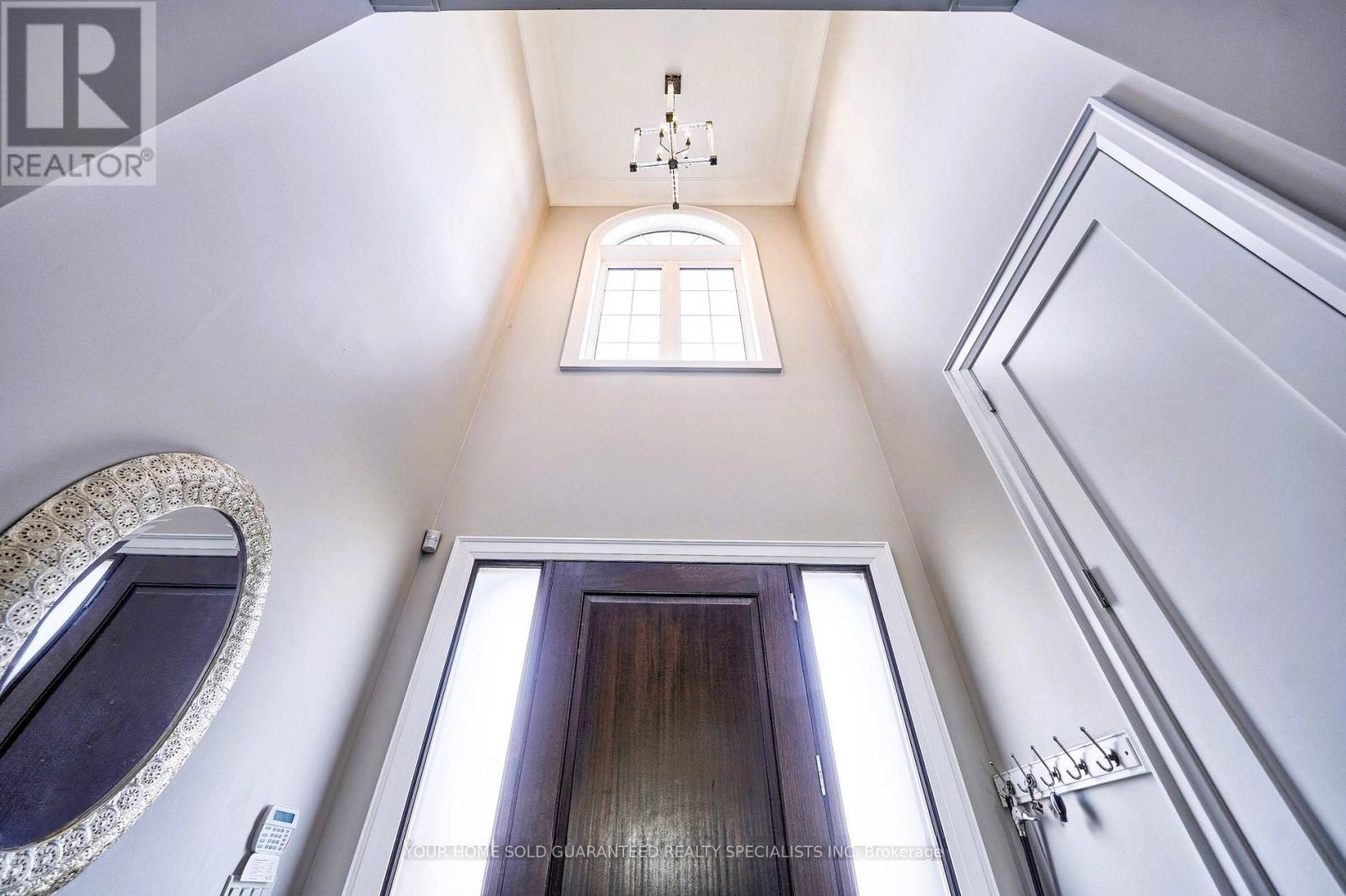 267 King High Drive, Vaughan, Ontario  L4J 3N3 - Photo 3 - N12589668