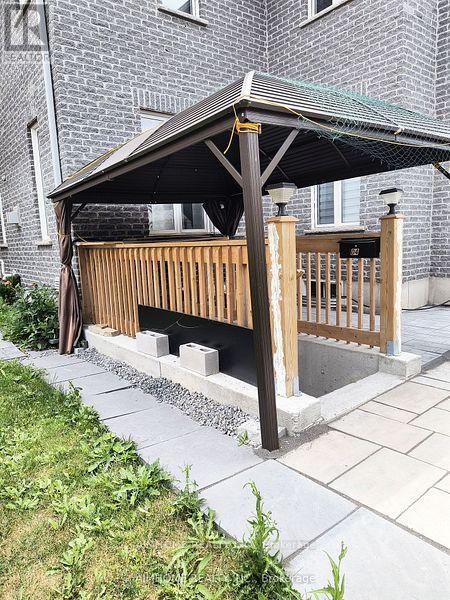 14 Tim Jacobs Drive, Georgina, Ontario  L4P 0G5 - Photo 4 - N12589688