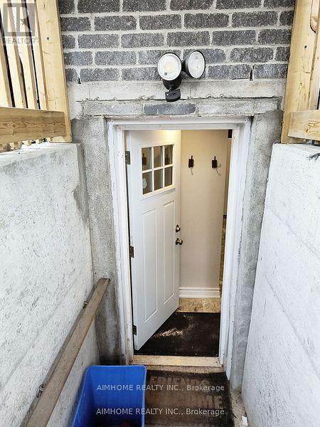 14 Tim Jacobs Drive, Georgina, Ontario  L4P 0G5 - Photo 8 - N12589688