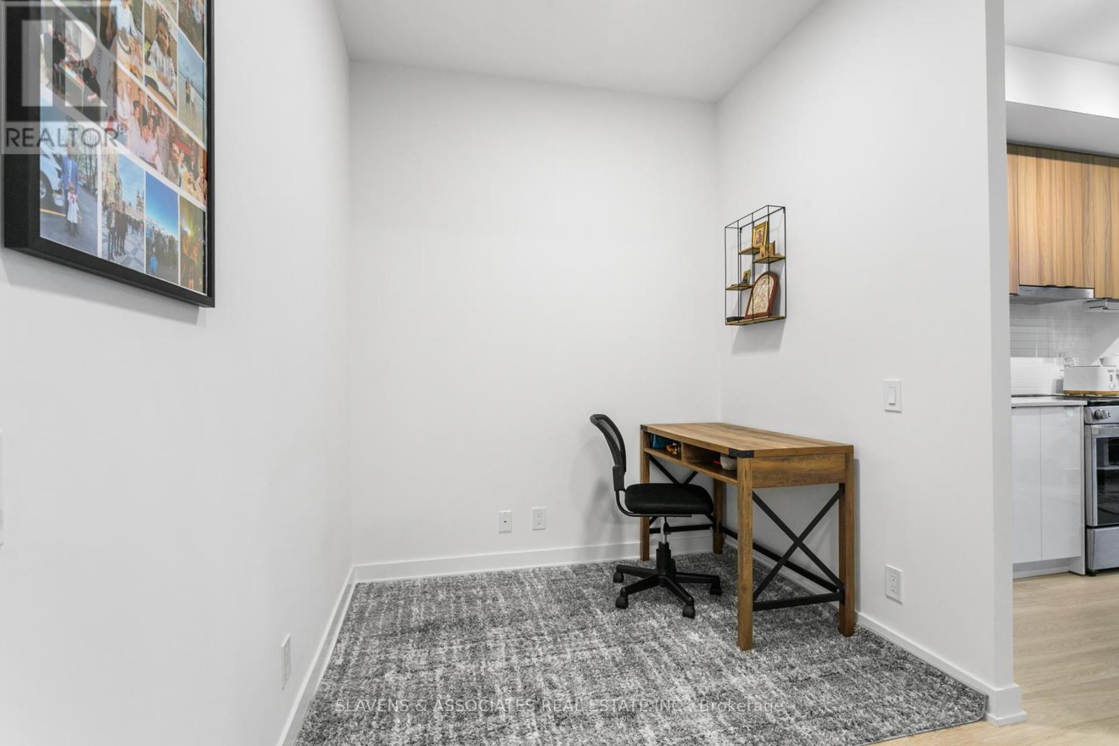 A719 - 30 Upper Mall Way, Vaughan, Ontario  L4J 0L7 - Photo 8 - N12589704