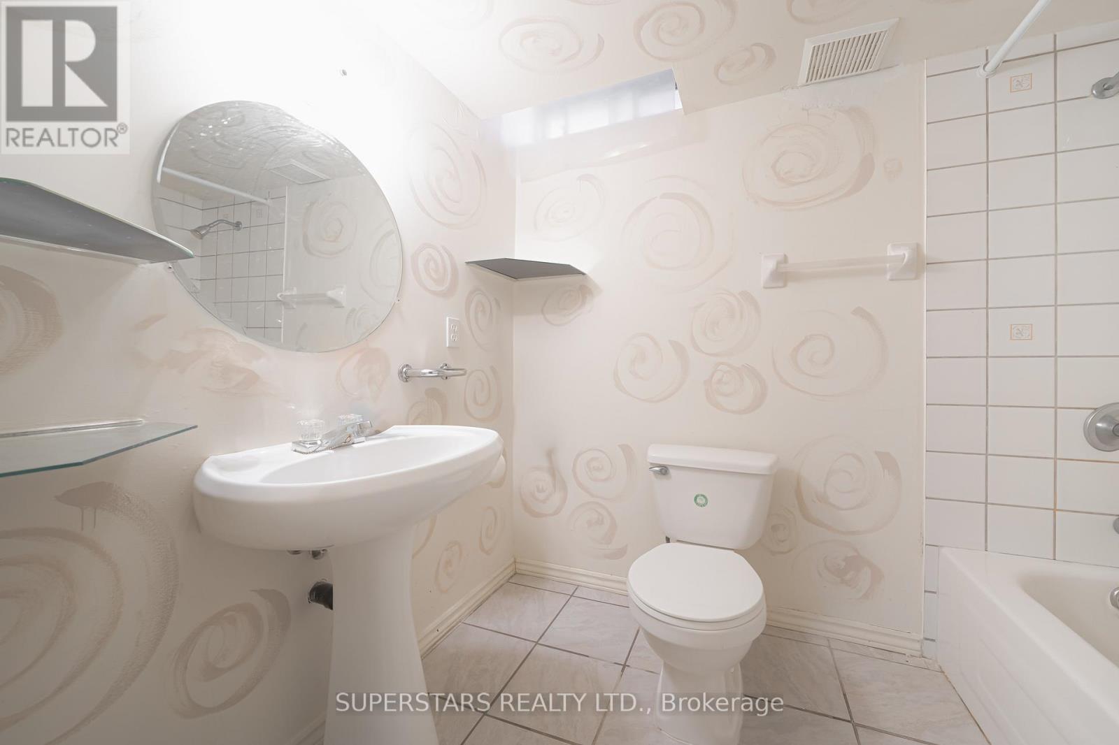 19 Justus Drive, Richmond Hill, Ontario  L4C 9Z4 - Photo 29 - N12589748