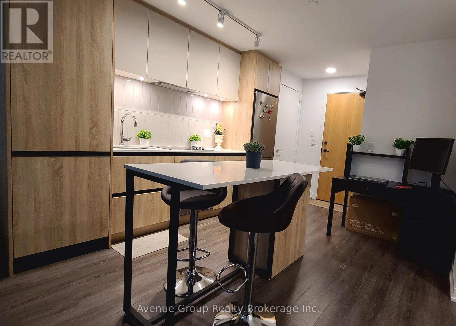 B-1510 - 7950 Bathurst Street, Vaughan, Ontario  L4J 0L4 - Photo 5 - N12523712