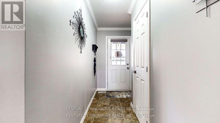 15 Ainsworth Drive, Ramara, Ontario  L3V 8J9 - Photo 7 - S12589768