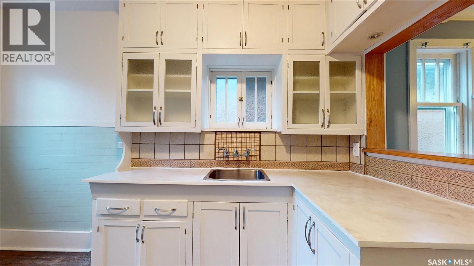 2275 Quebec Street, Regina, Saskatchewan  S4P 1K3 - Photo 23 - SK025000