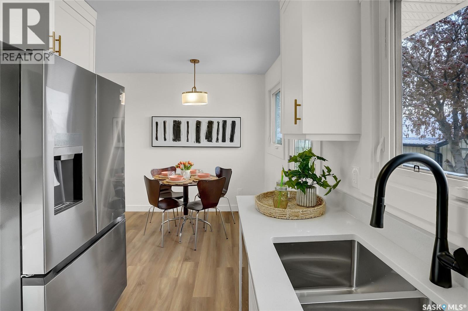 1543 Stadacona Street W, Moose Jaw, Saskatchewan  S6H 6S3 - Photo 14 - SK024932