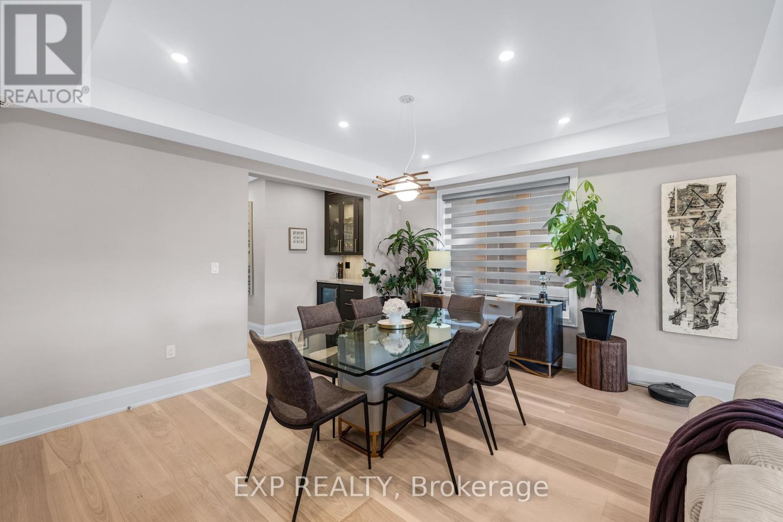 169 Bawden Drive, Richmond Hill, Ontario  L4S 0M2 - Photo 9 - N12589422