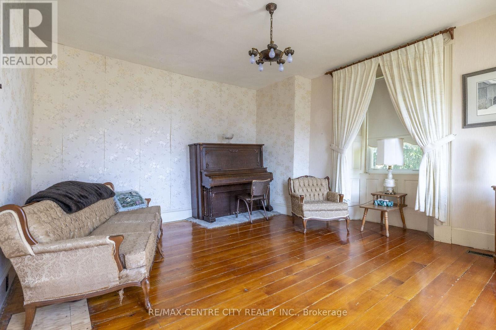 6519/6523 County Road 29 Lt 6 Conc 8, Mississippi Mills, Ontario K0A 1A0 - Photo 23 - X12355445