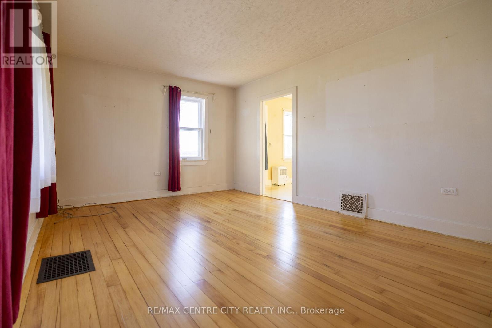 6519/6523 County Road 29 Lt 6 Conc 8, Mississippi Mills, Ontario K0A 1A0 - Photo 41 - X12355445