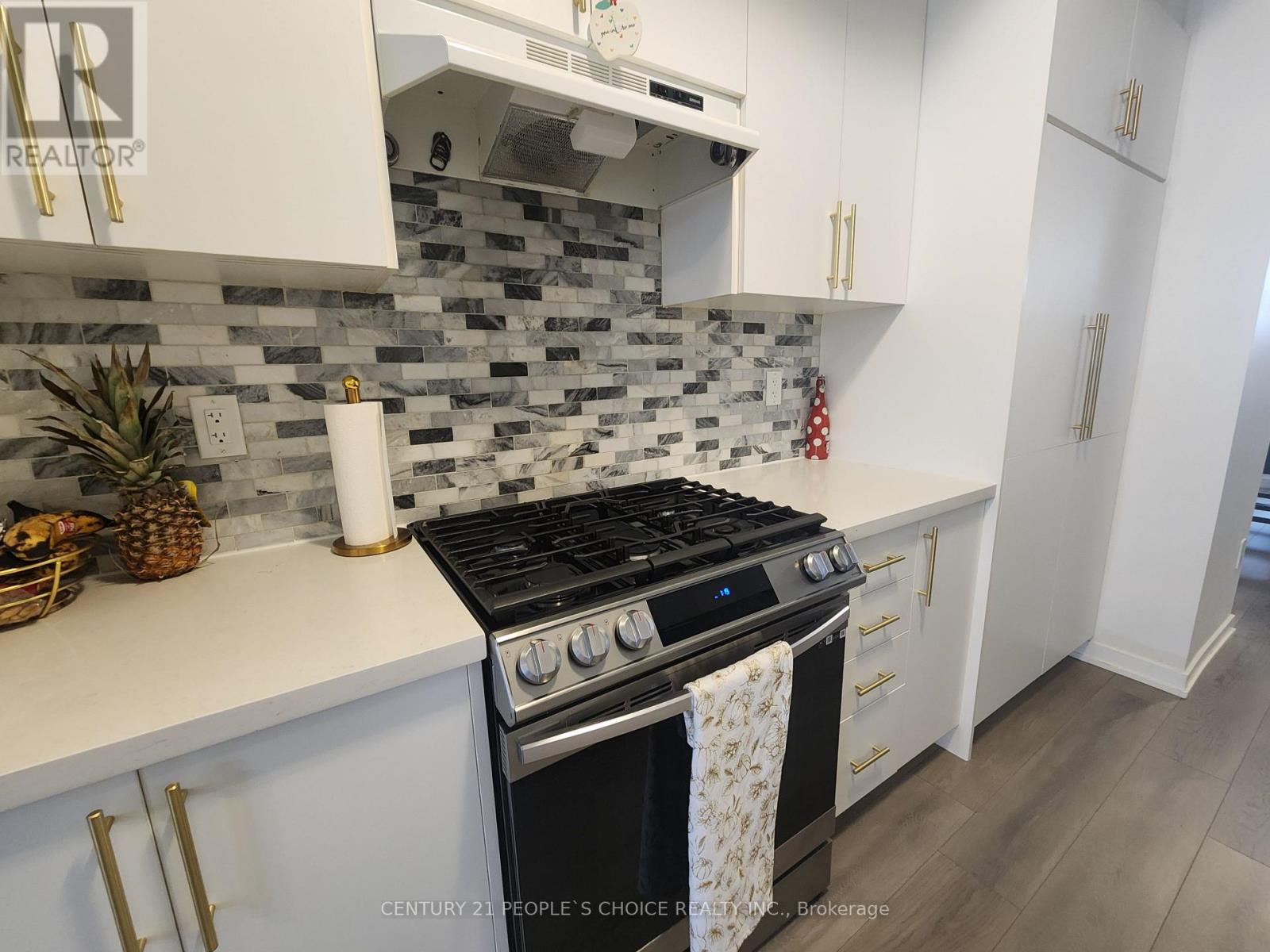 44 Lambert Lane, Caledon (Bolton East), Ontario  L7E 4M4 - Photo 6 - W12589682