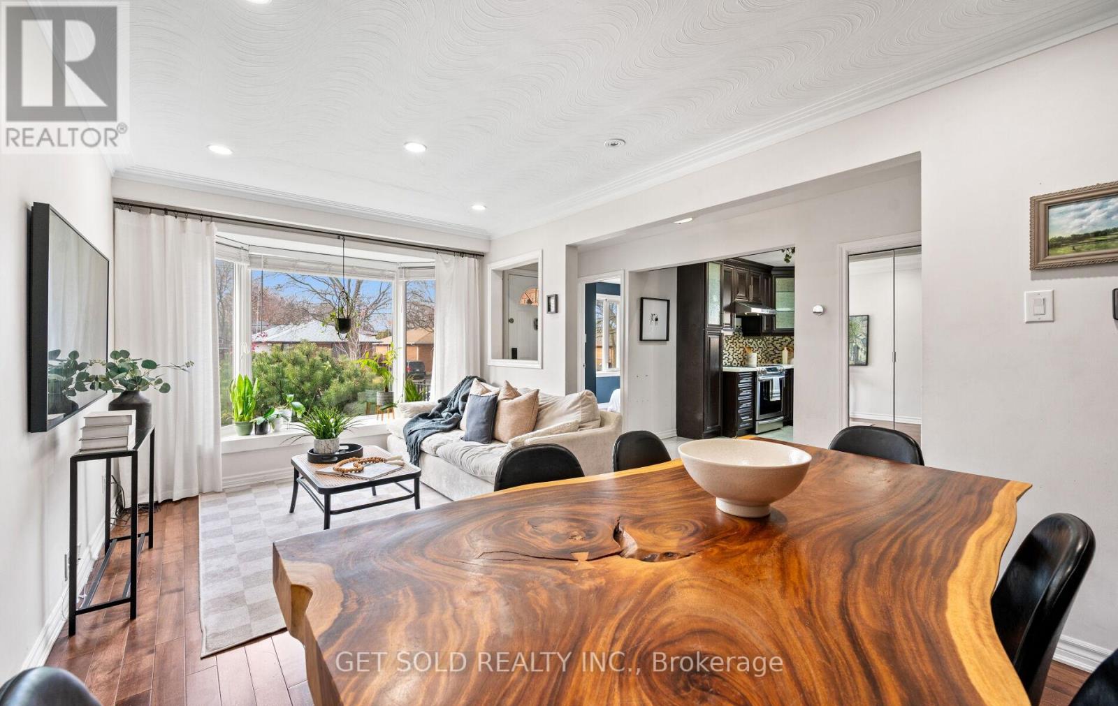 19 Ixworth Road, Toronto, Ontario  M9W 4R7 - Photo 10 - W12589698