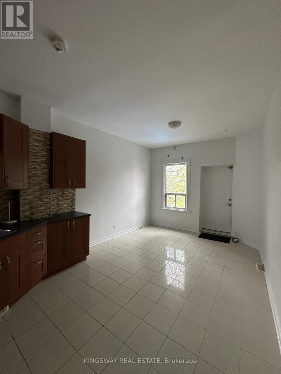 2b - 1504 Queen Street W, Toronto, Ontario  M6R 1A4 - Photo 2 - W12589726