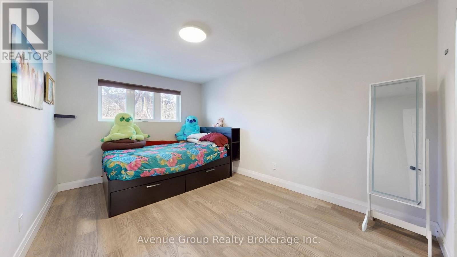 98 Topcliff Avenue, Toronto, Ontario  M3N 1L8 - Photo 17 - W12589736