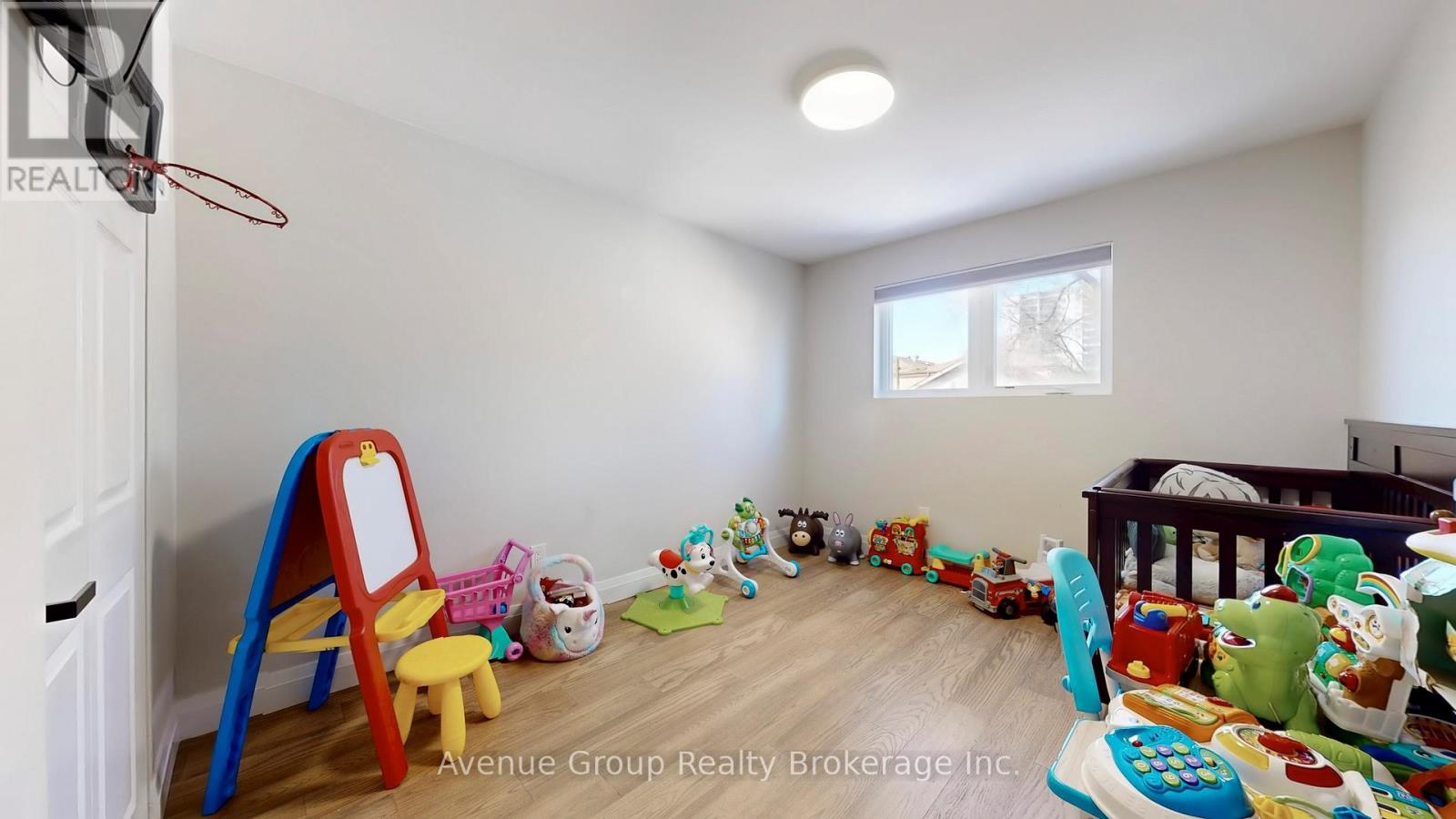 98 Topcliff Avenue, Toronto, Ontario  M3N 1L8 - Photo 18 - W12589736