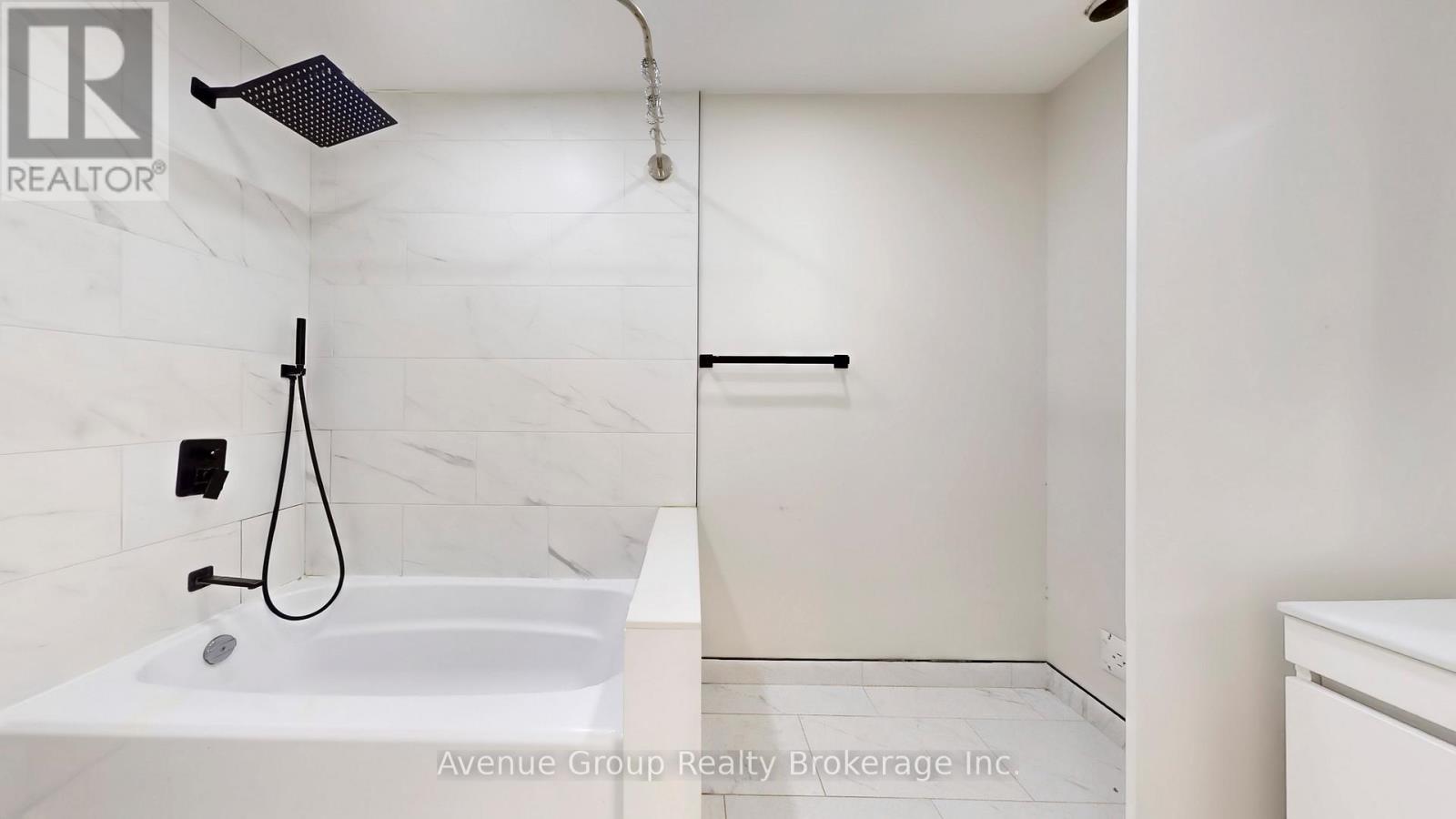 98 Topcliff Avenue, Toronto, Ontario  M3N 1L8 - Photo 21 - W12589736