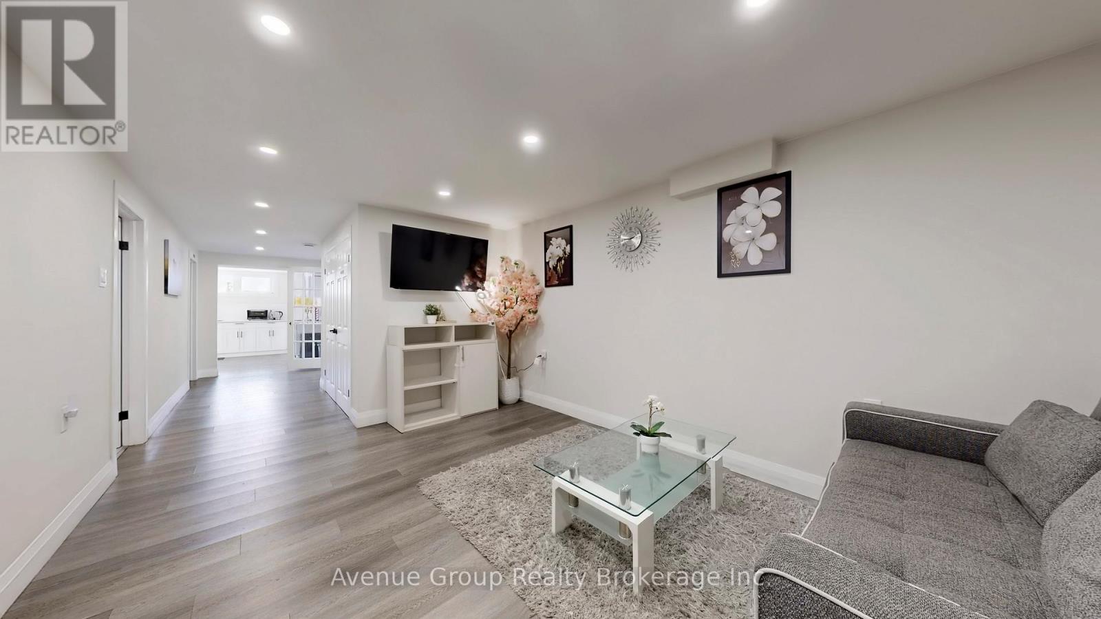 98 Topcliff Avenue, Toronto, Ontario  M3N 1L8 - Photo 25 - W12589736