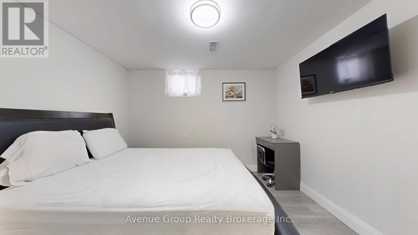 98 Topcliff Avenue, Toronto, Ontario  M3N 1L8 - Photo 30 - W12589736