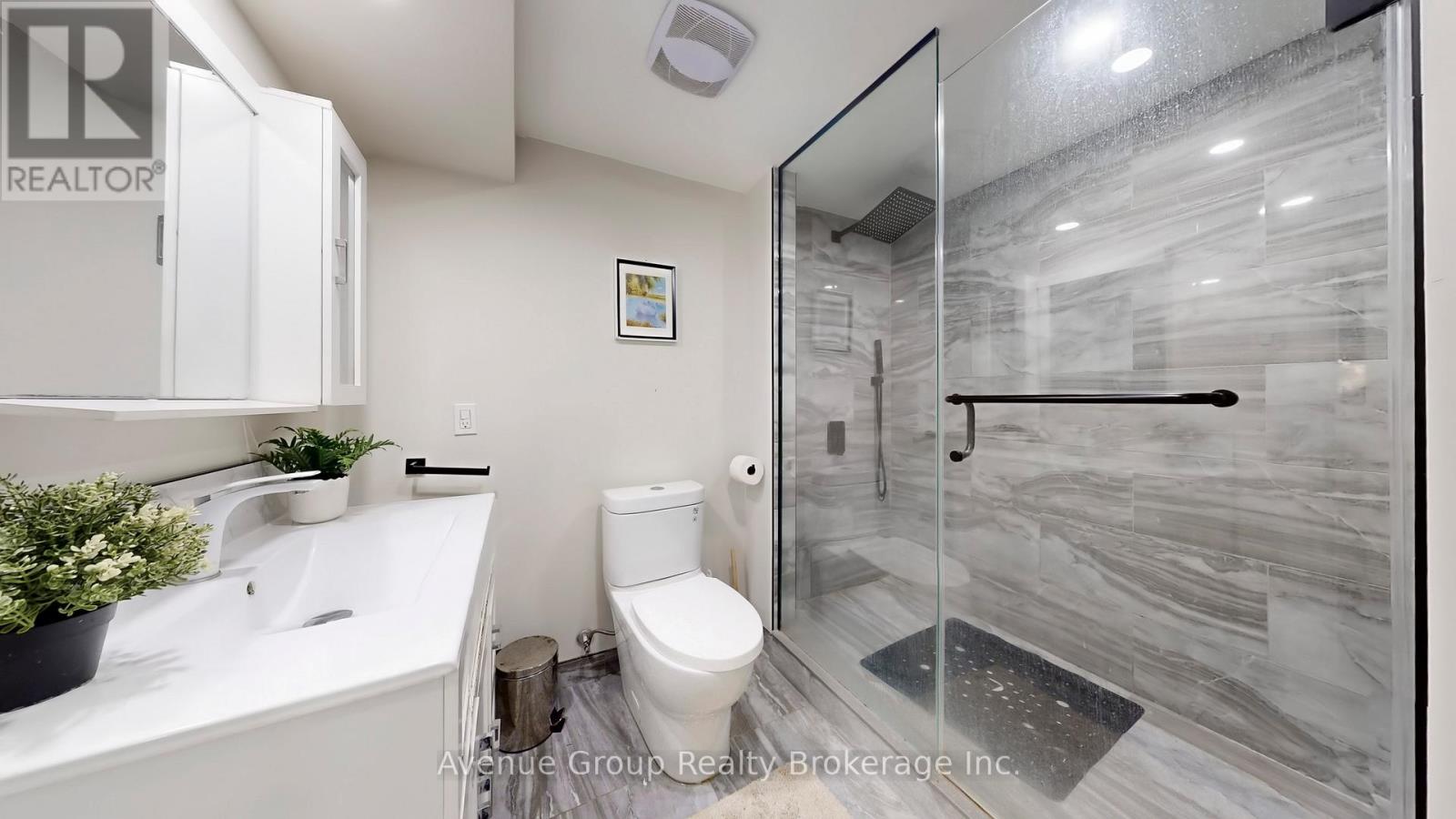 98 Topcliff Avenue, Toronto, Ontario  M3N 1L8 - Photo 35 - W12589736