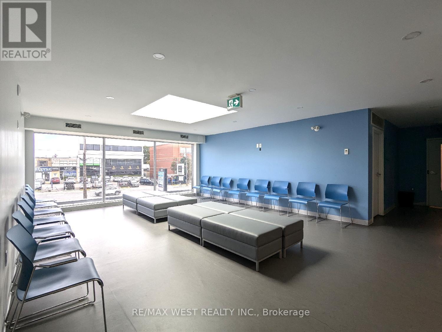 Suite 200 (4 & 5) - 2920 Dufferin Street, Toronto, Ontario  M6B 3S8 - Photo 3 - W12589794