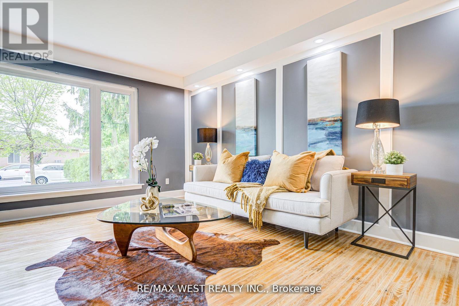 65 Belmont Drive, Brampton, Ontario  L6T 2K5 - Photo 12 - W12589802