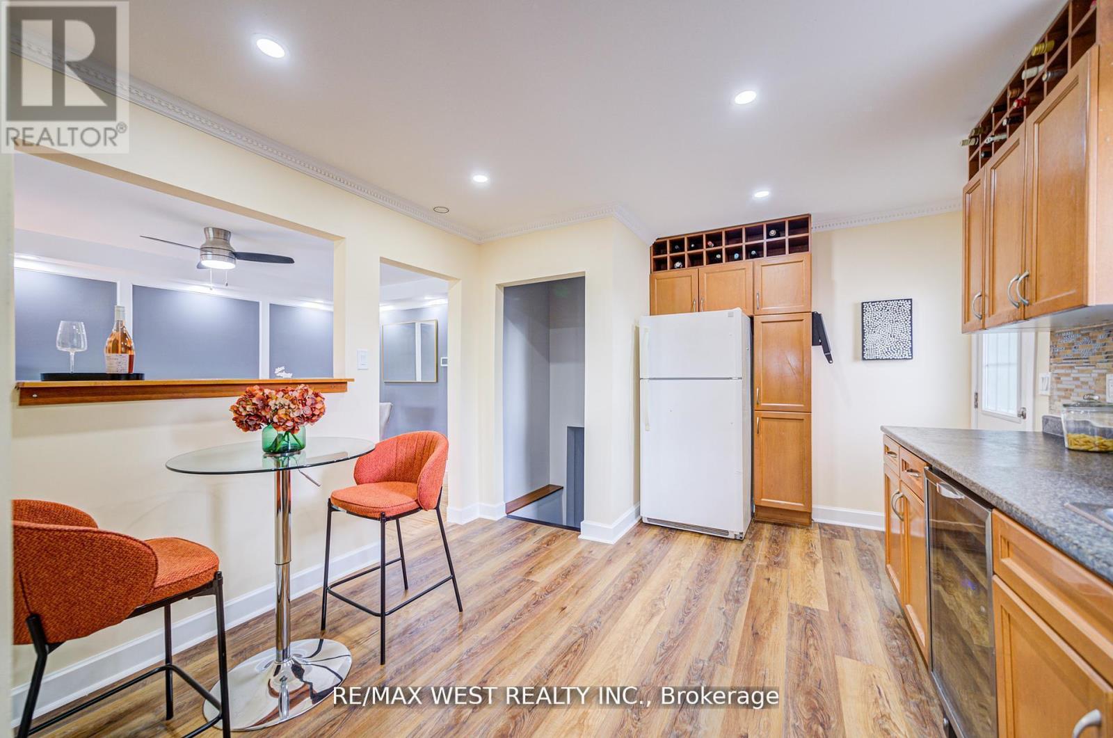 65 Belmont Drive, Brampton, Ontario  L6T 2K5 - Photo 19 - W12589802