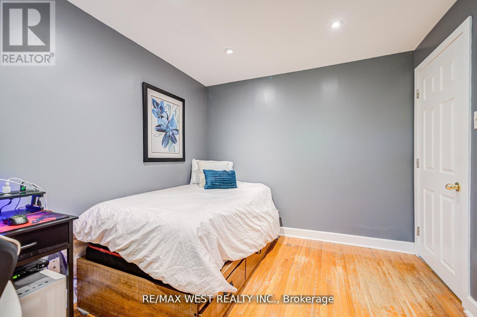 65 Belmont Drive, Brampton, Ontario  L6T 2K5 - Photo 35 - W12589802