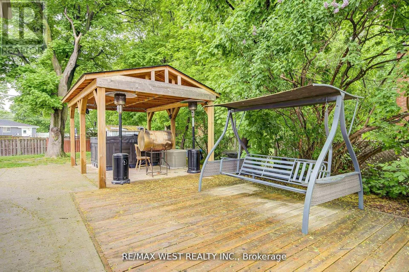 65 Belmont Drive, Brampton, Ontario  L6T 2K5 - Photo 48 - W12589802