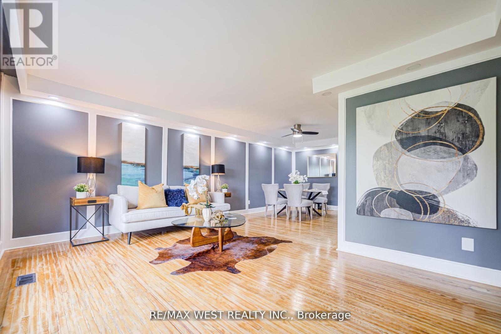 65 Belmont Drive, Brampton, Ontario  L6T 2K5 - Photo 9 - W12589802