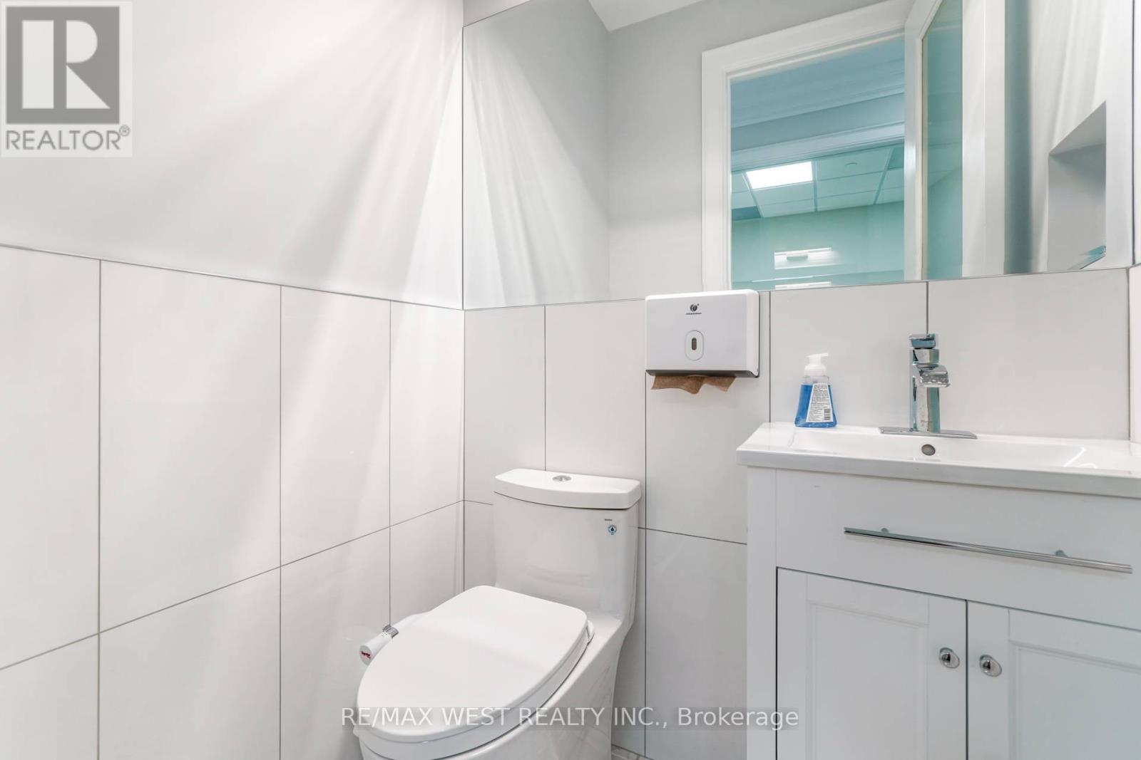 20 (4) - 7956 Torbram Road, Brampton, Ontario  L6T 5A2 - Photo 25 - W12589822