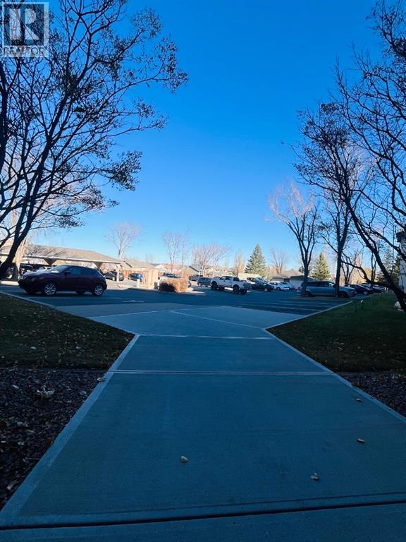 104, 485 Red Crow Boulevard W, Lethbridge, Alberta  T1K 7G6 - Photo 47 - A2268832