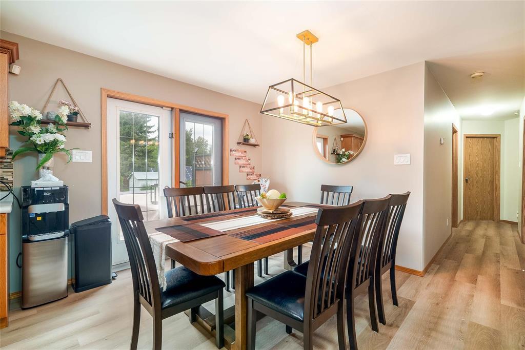 931 Main Street, Steinbach, Manitoba  R5G 1Z9 - Photo 10 - 202529283