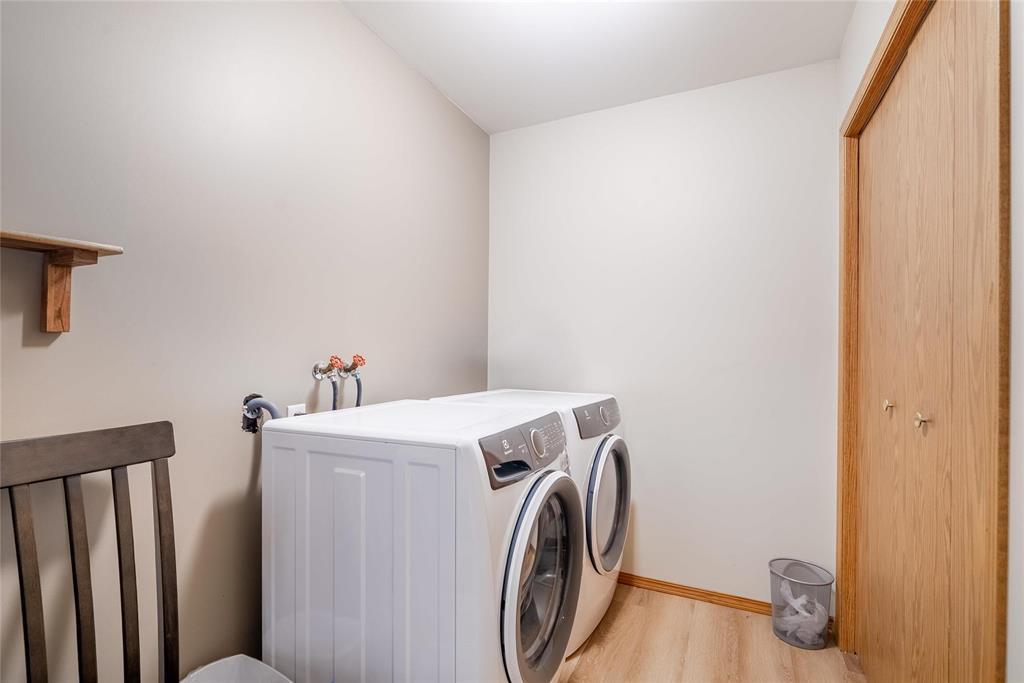 931 Main Street, Steinbach, Manitoba  R5G 1Z9 - Photo 23 - 202529283