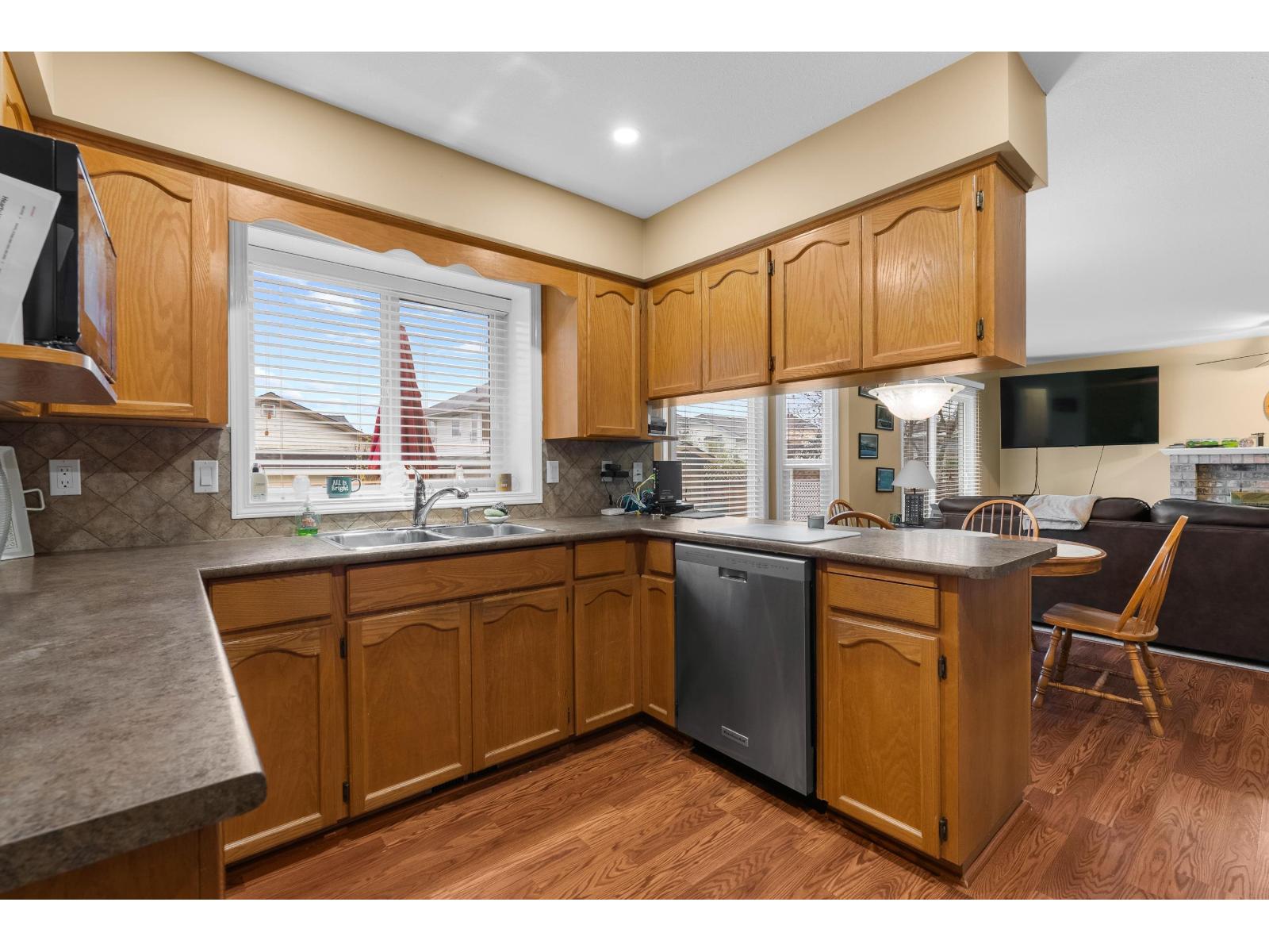 32178 Clinton Avenue, Abbotsford, British Columbia V2T 5B5 - Photo 10 - R3070853