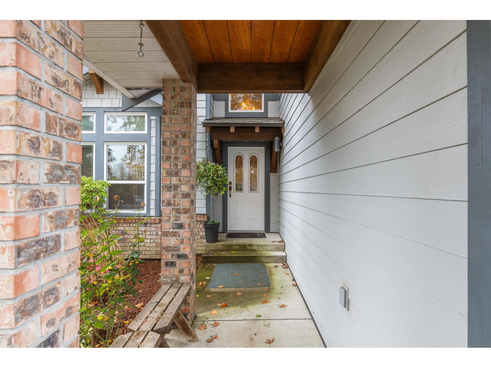 32178 Clinton Avenue, Abbotsford, British Columbia V2T 5B5 - Photo 32 - R3070853