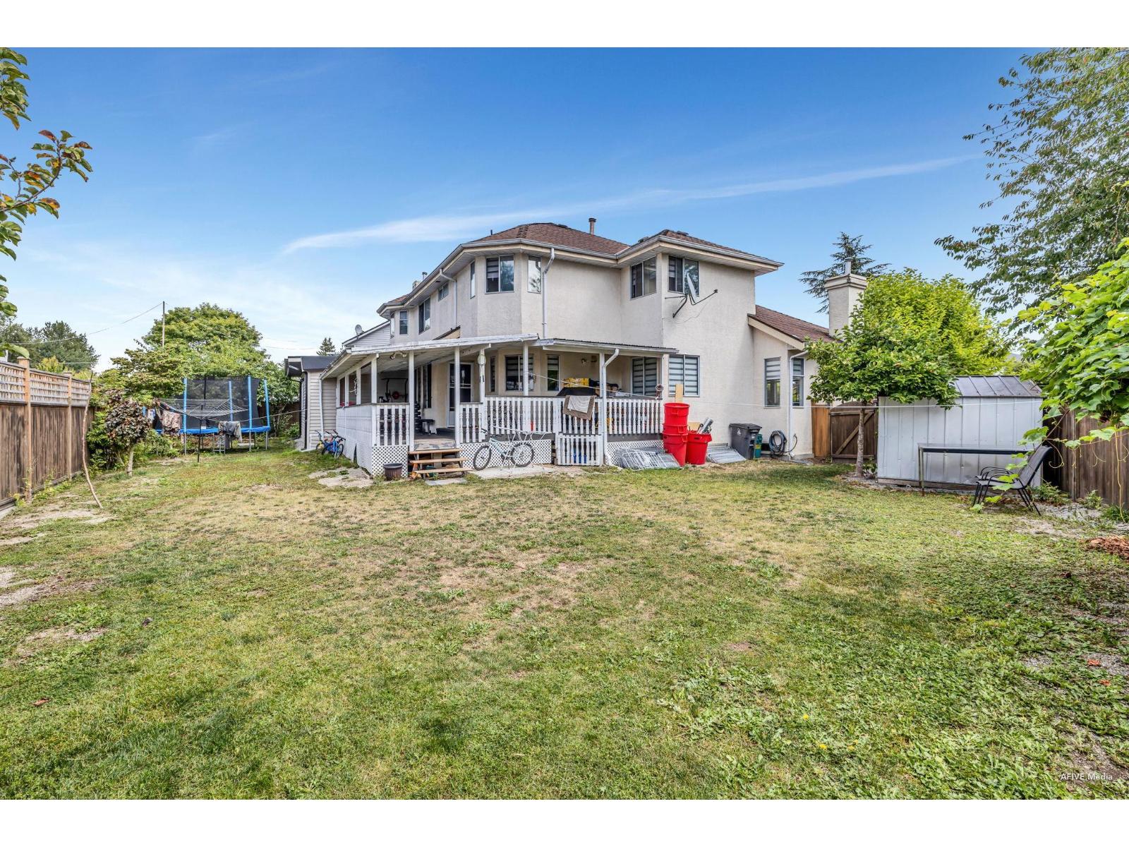 8727 142a Street, Surrey, British Columbia  V3W 4G4 - Photo 37 - R3070667