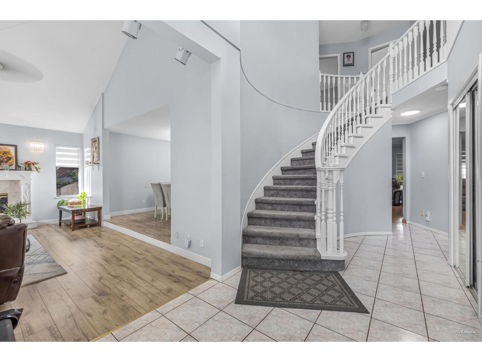 8727 142a Street, Surrey, British Columbia  V3W 4G4 - Photo 10 - R3070667