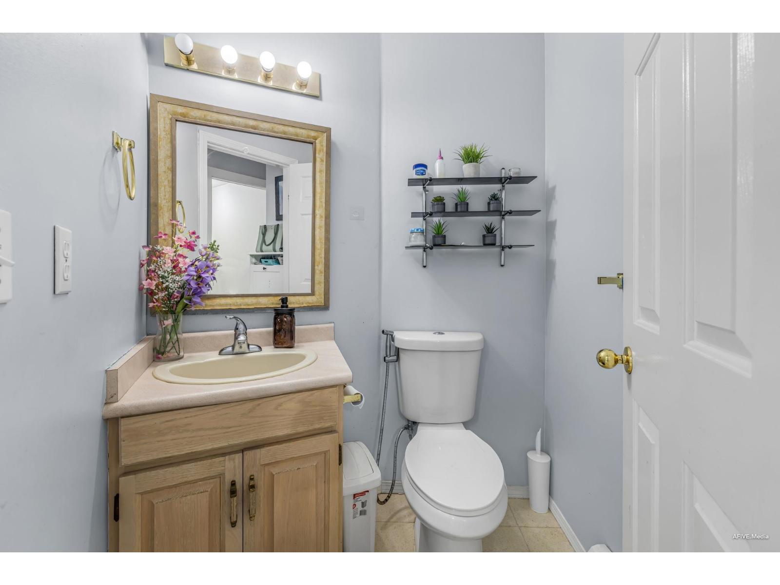 8727 142a Street, Surrey, British Columbia  V3W 4G4 - Photo 11 - R3070667