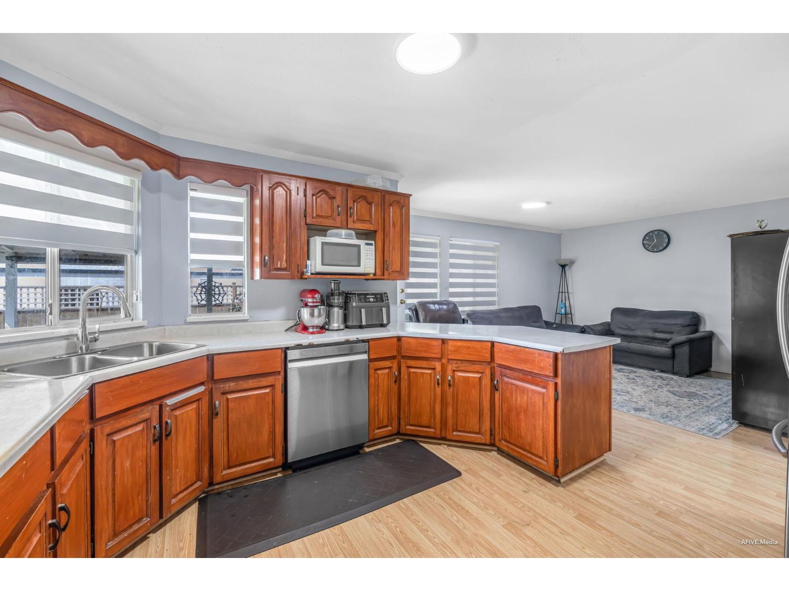 8727 142a Street, Surrey, British Columbia  V3W 4G4 - Photo 17 - R3070667