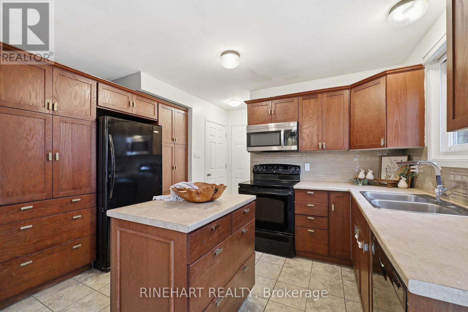 452 Stockton Street, London South, Ontario  N6C 3B7 - Photo 16 - X12589836