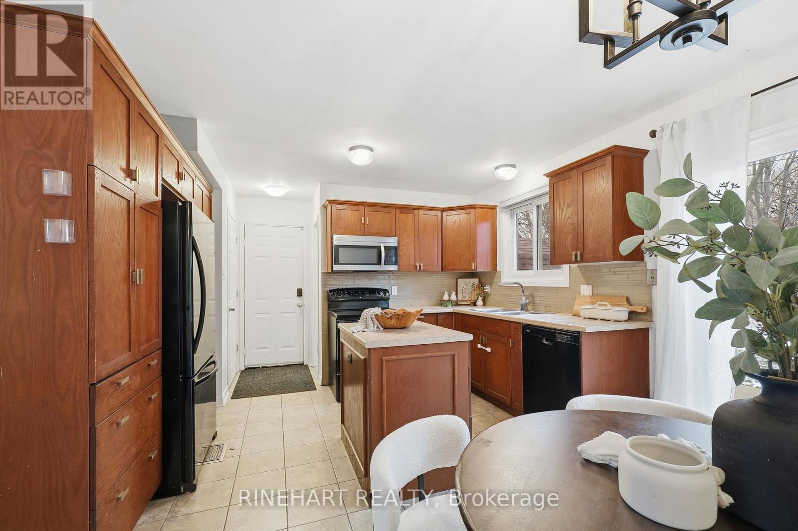 452 Stockton Street, London South, Ontario  N6C 3B7 - Photo 20 - X12589836