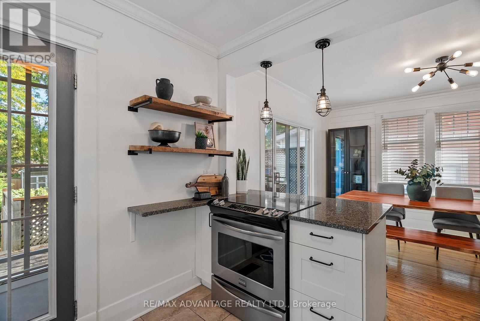 74 Emery Street E, London South, Ontario  N6C 2C8 - Photo 21 - X12590004