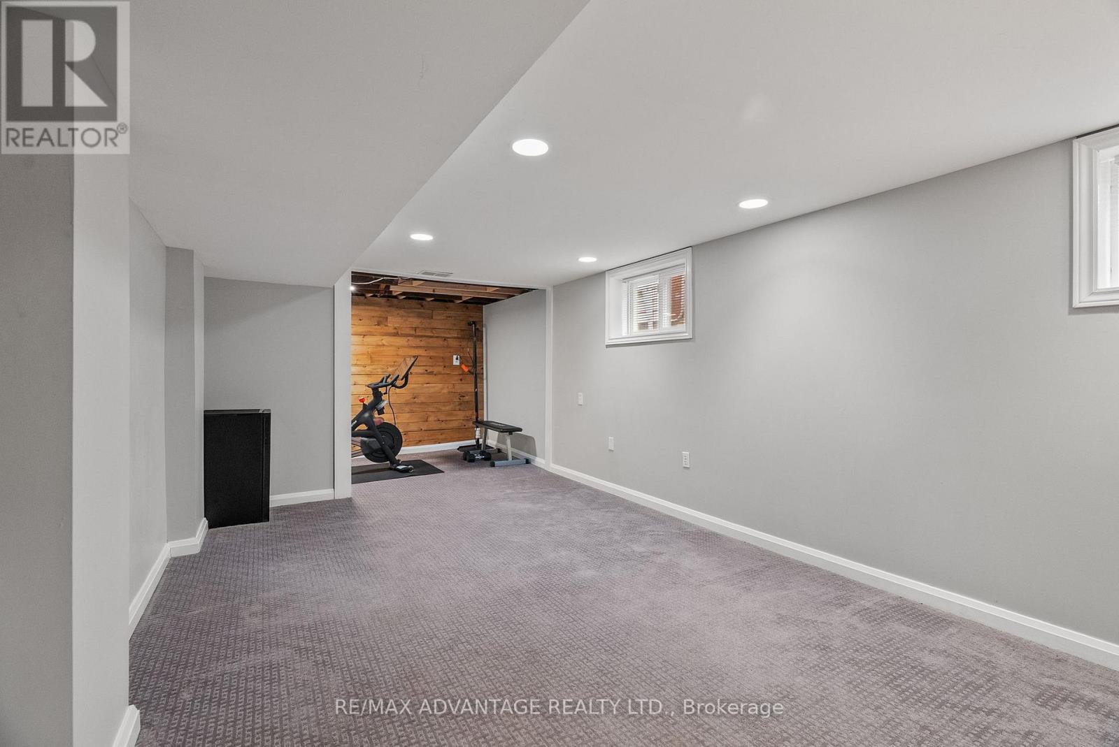 74 Emery Street E, London South, Ontario  N6C 2C8 - Photo 35 - X12590004