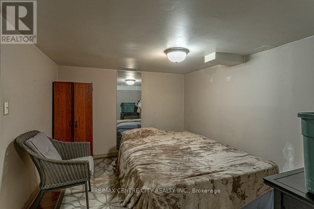 203 Rectory Street, London East, Ontario  N5Z 2A6 - Photo 20 - X12590066