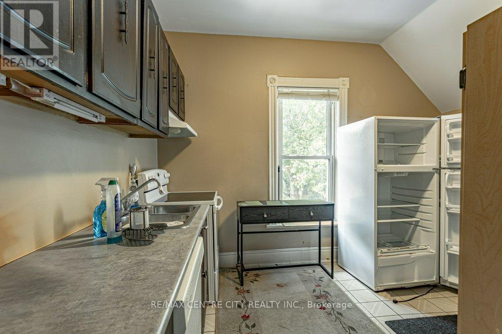 203 Rectory Street, London East, Ontario  N5Z 2A6 - Photo 18 - X12590070