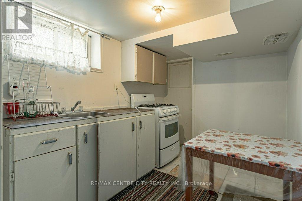 203 Rectory Street, London East, Ontario  N5Z 2A6 - Photo 24 - X12590070