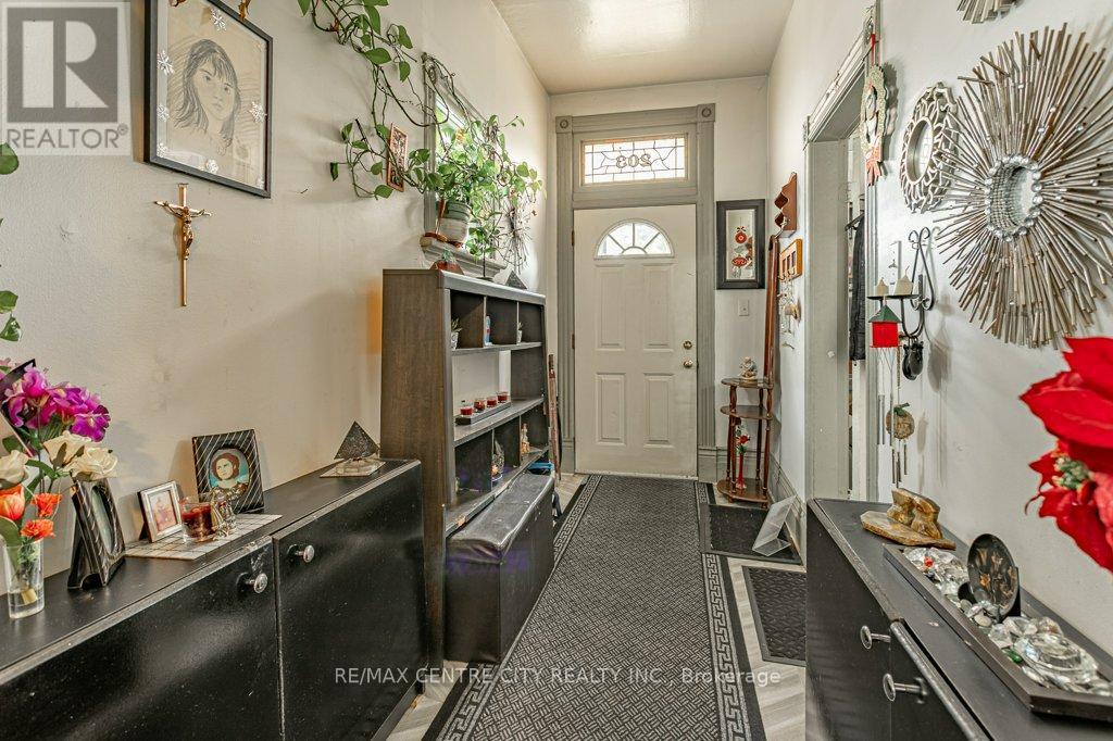 203 Rectory Street, London East, Ontario  N5Z 2A6 - Photo 5 - X12590070