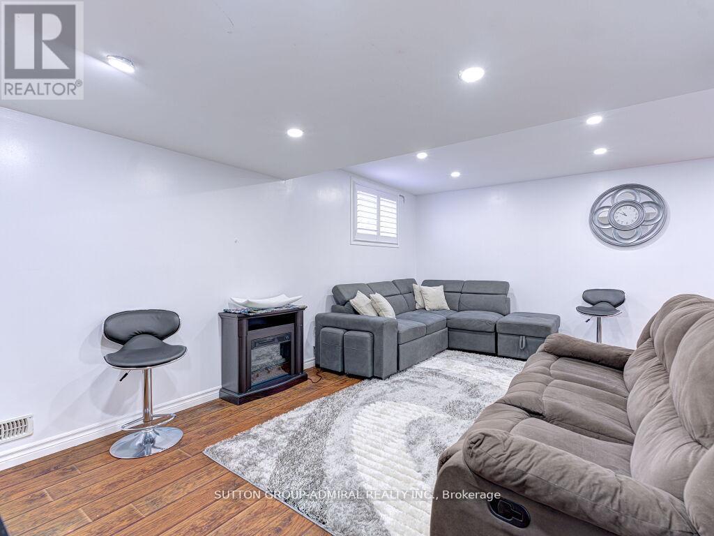 31 Palacebeach Trail, Hamilton, Ontario  L8E 0B9 - Photo 33 - X12589674