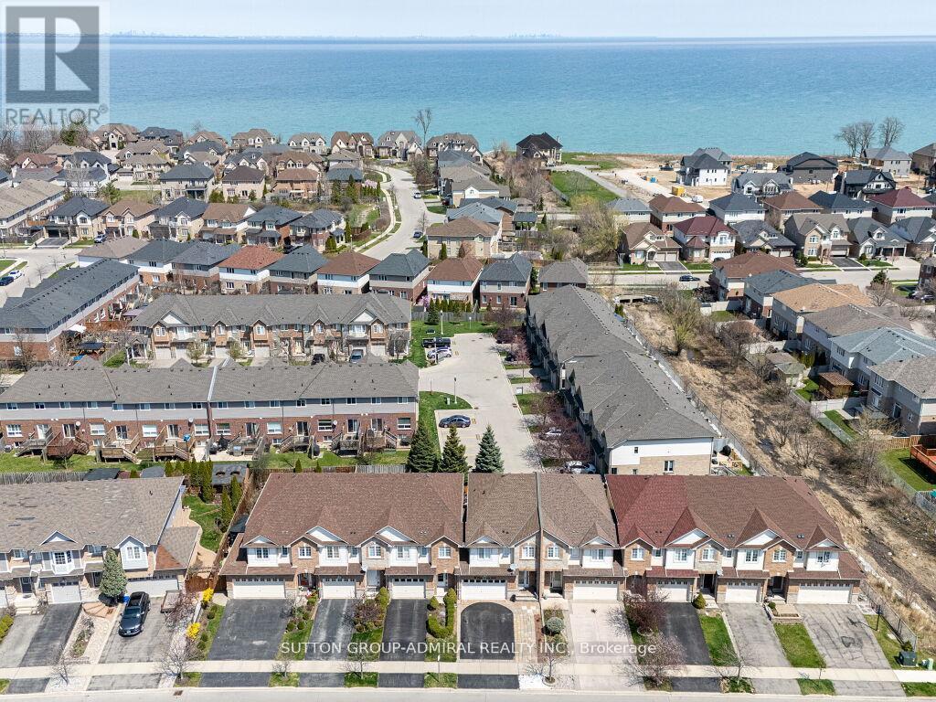 31 Palacebeach Trail, Hamilton, Ontario  L8E 0B9 - Photo 46 - X12589674