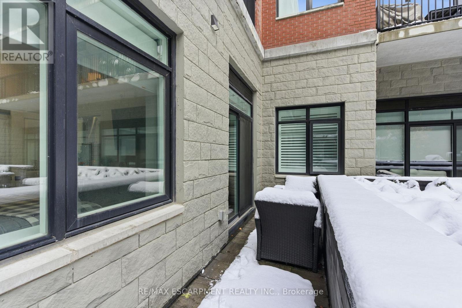 120 - 1 Redfern Avenue, Hamilton, Ontario  L9C 0E6 - Photo 24 - X12589716